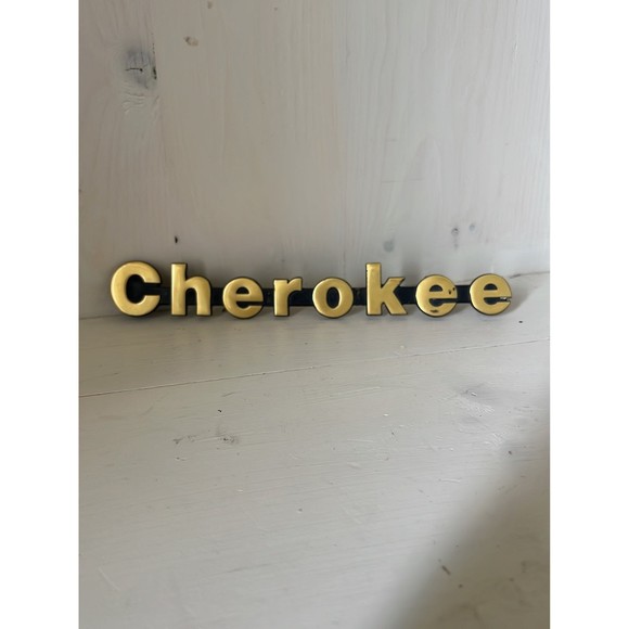Gold Jeep Cherokee Car Truck Vehicle Fender Nameplate Emblems Badge Decals Parts - Picture 1 of 4